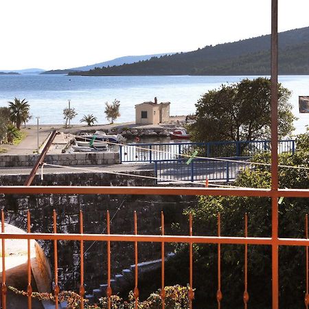 Apartments Ante - 50 M From The Sea Seget Vranjica Exterior photo