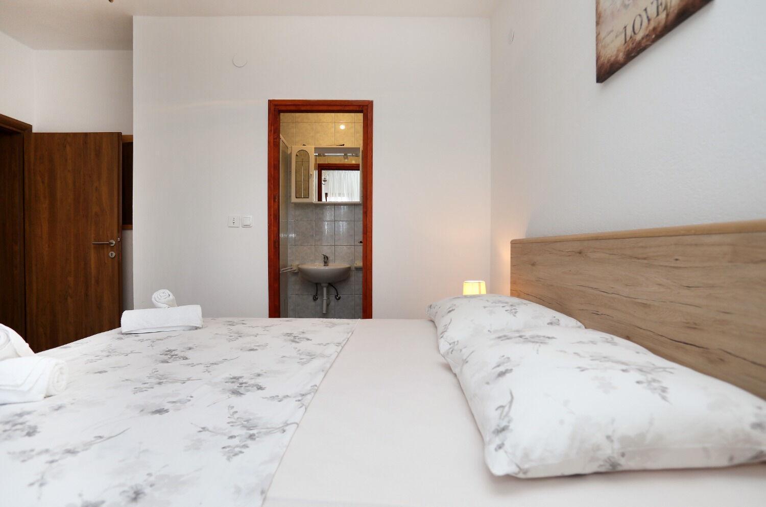 Apartments Ante - 50 M From The Sea Seget Vranjica Exterior photo
