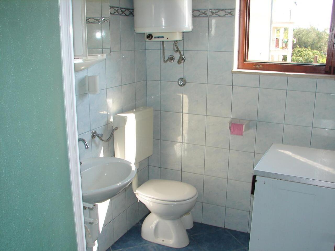 Apartments Ante - 50 M From The Sea Seget Vranjica Exterior photo